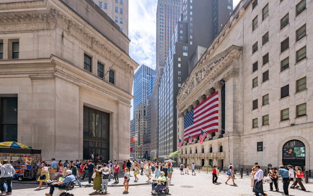 FIS shares slide as company cuts outlook