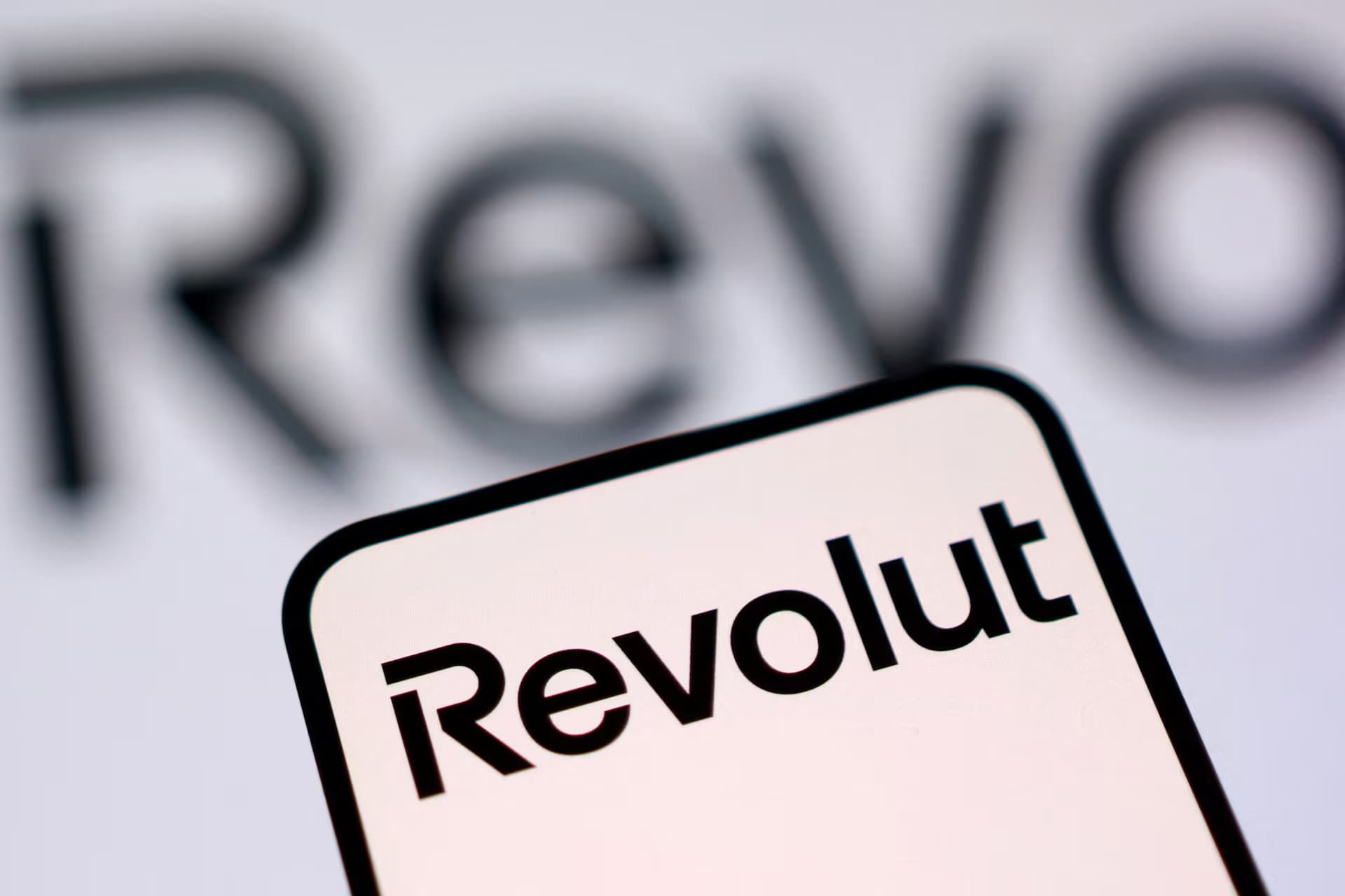 Revolut at $115B: Can It Monetize Like a Bank?